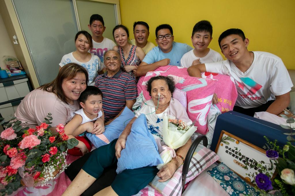 Two weeks before she died, Mdm Chin was reunited with her siblings, saw her husband change … Miracle or coincidence?